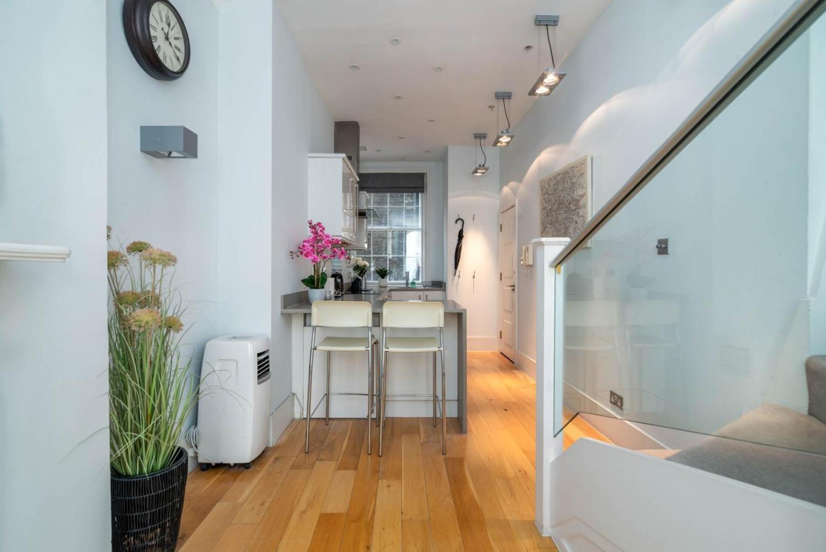 Apartamento Guestready - Stunning Covent Garden 2Br Duplex Londres Exterior foto